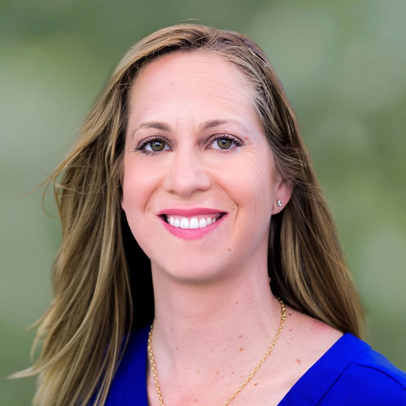 Emily Pfister Headshot