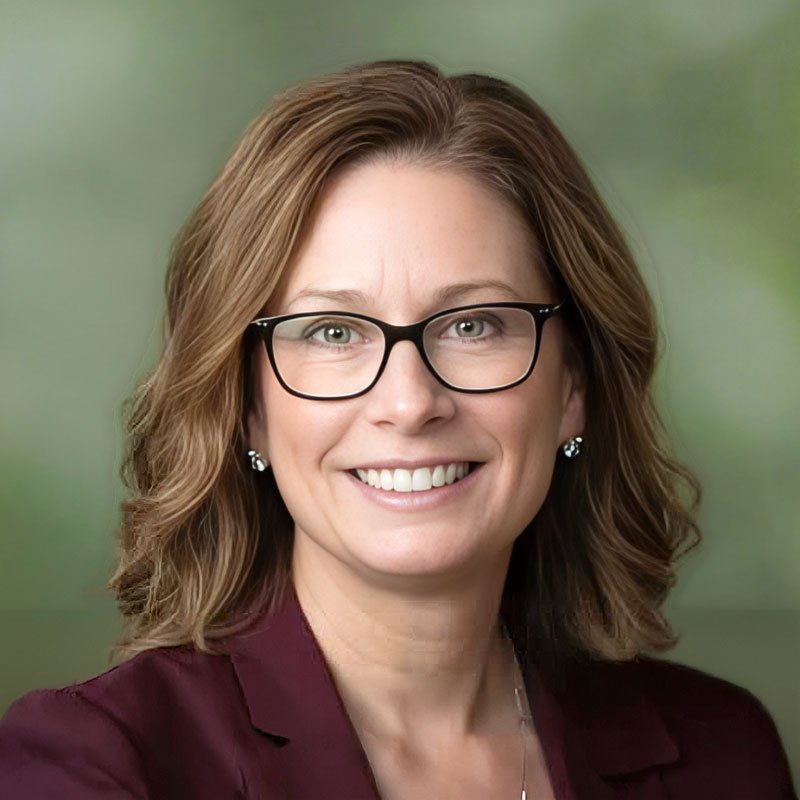 Gina McMahon Headshot